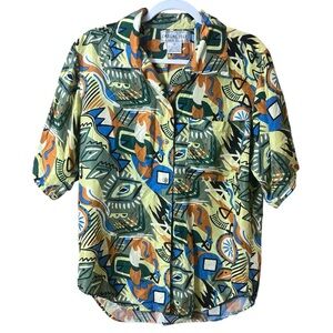 Vintage Casual Isle 100% Silk Button-Up Top Size M – Abstract Tropical Print Art